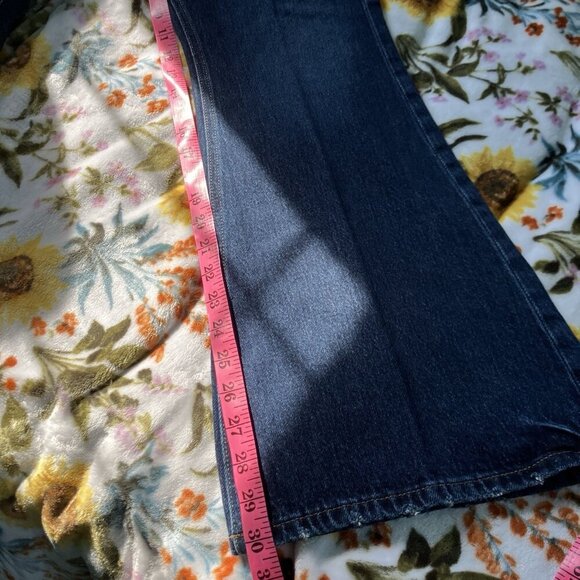 Maurice’s Goldie Blues Jeans Womens 8 90s Flare High Rise Curvy Fit Western - Picture 10 of 11